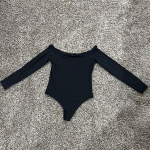 Nuuds off the shoulder black bodysuit